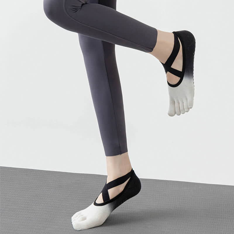 Olivenorma Fünf-Zehen-Gradienten-Yogasocken mit rutschfesten Riemen - image 3