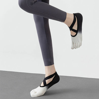 Olivenorma Fünf-Zehen-Gradienten-Yogasocken mit rutschfesten Riemen - image 3