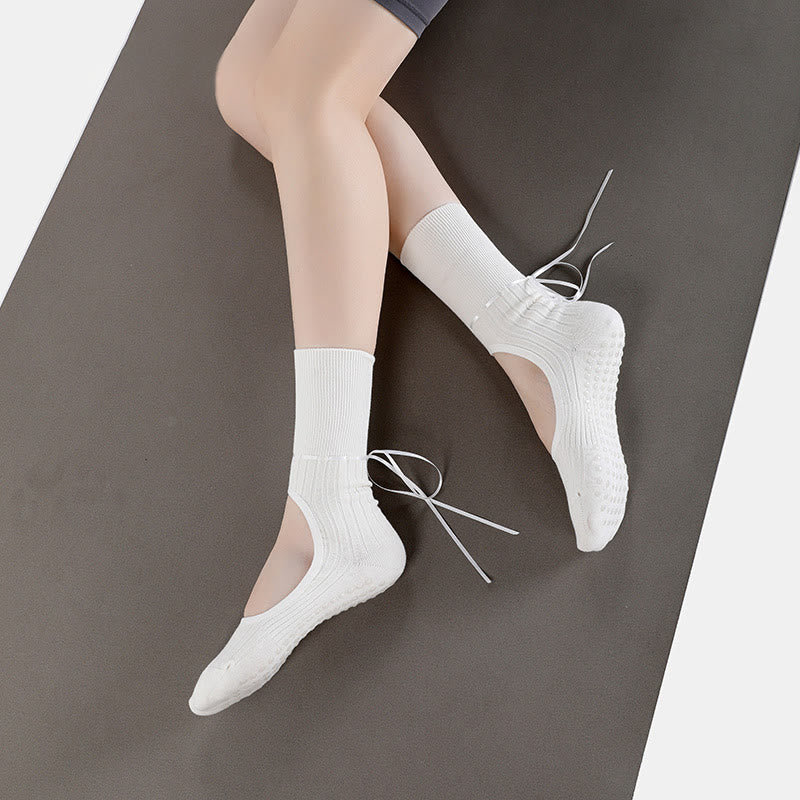 Olivenorma Fitness-Yoga-Socken mit Kordelzug, rutschfest und ohne Fersenriemen - image 11