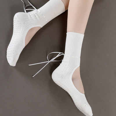 Olivenorma Fitness-Yoga-Socken mit Kordelzug, rutschfest und ohne Fersenriemen - image 12