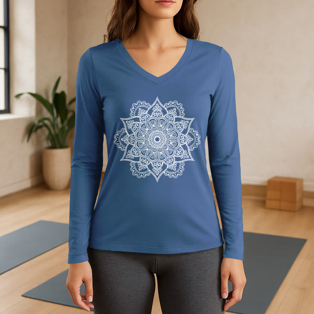 Olivenorma Langarm-T-Shirt mit buntem Lotus-Elefanten-Print und V-Ausschnitt - Blau - 3XL - image 0
