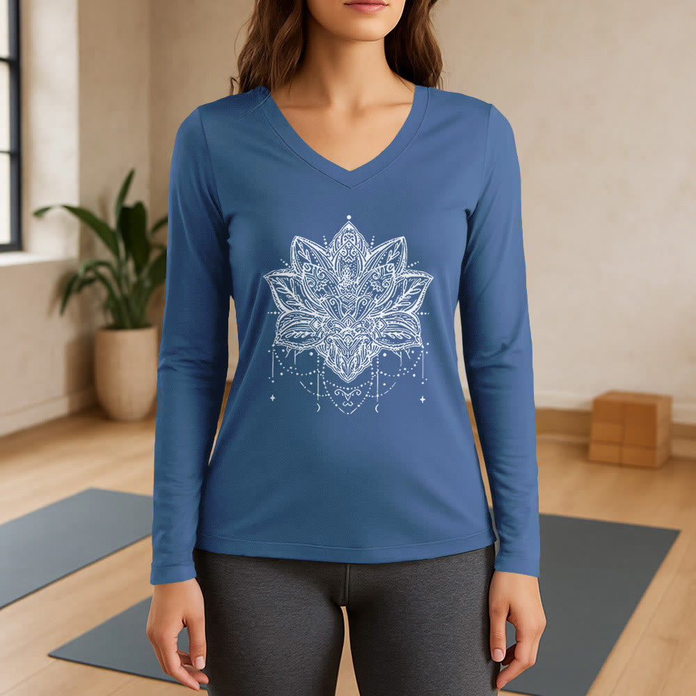 Olivenorma Lotus bedrucktes Langarm-T-Shirt mit V-Ausschnitt, Größe L - Blau - 3XL - image 12