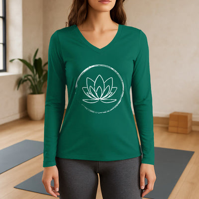 Olivenorma Boho Lotusblumen Langarm-T-Shirt mit V-Ausschnitt - Grün - 3XL - image 11