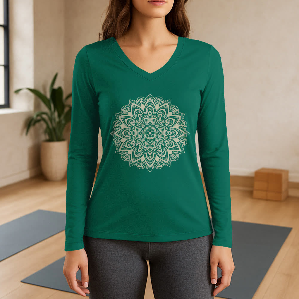 Olivenorma Yoga-Langarmshirt mit geometrischem Lotusblumenmuster - Grün - 3XL - image 11
