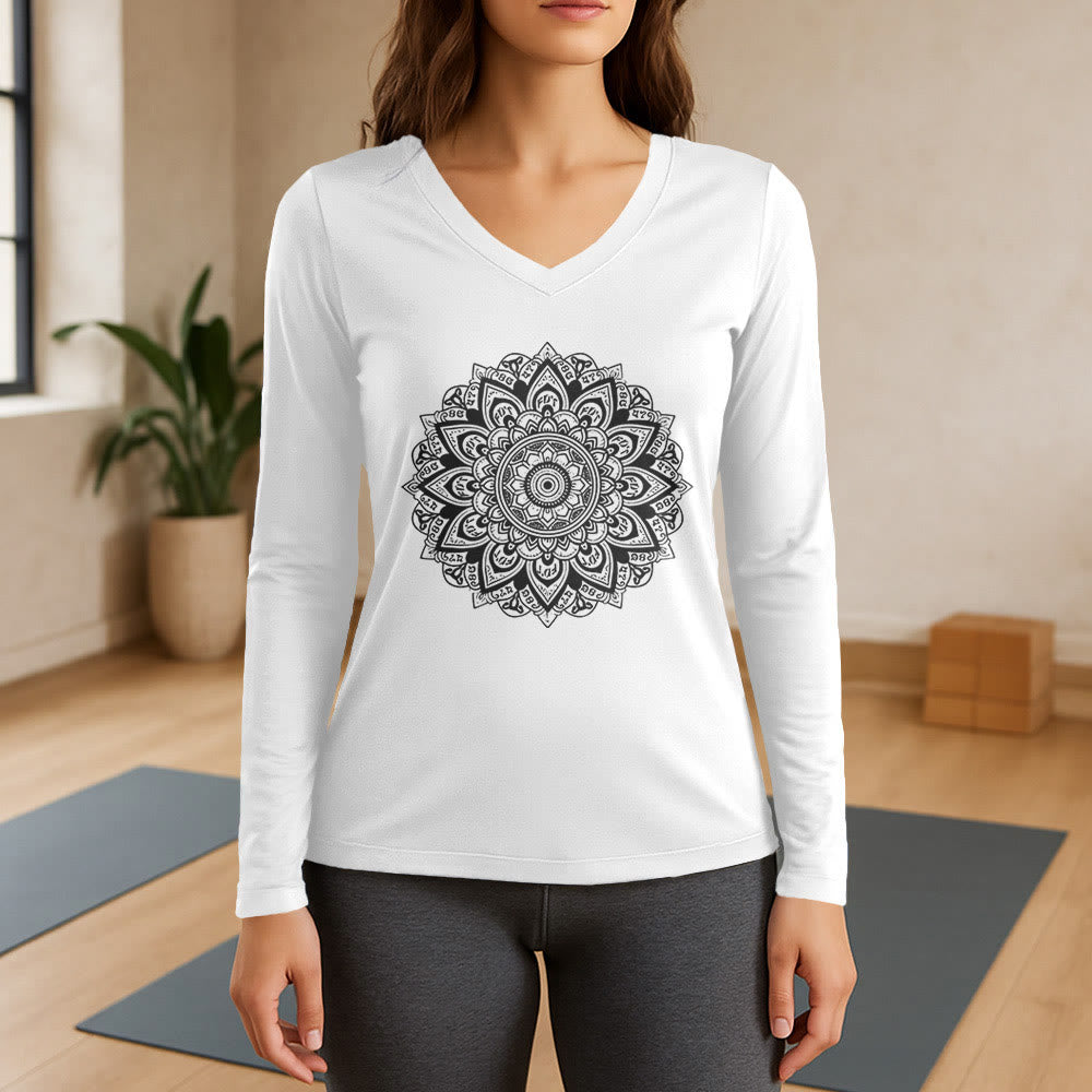Olivenorma Yoga-Langarmshirt mit geometrischem Lotusblumenmuster - Weiß - 3XL - image 7