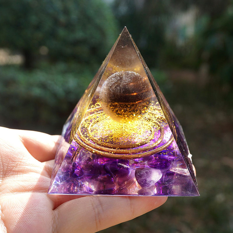 Olivenorma Tigerauge Kristallkugel mit Amethyst Orgon-Pyramide 