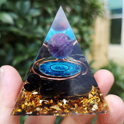 Olivenorma Amethyst mit Schwarzem Turmalin Orgon-Pyramide 