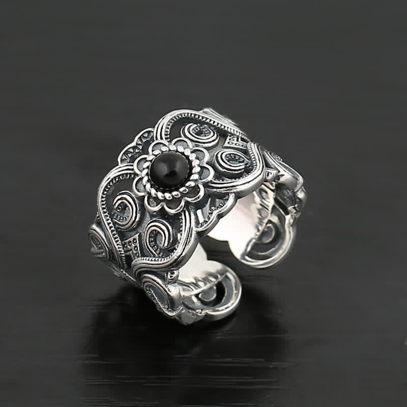 Olivenorma Ethnischer Einstellbarer Ring mit Schwarzem Onyx-Muster