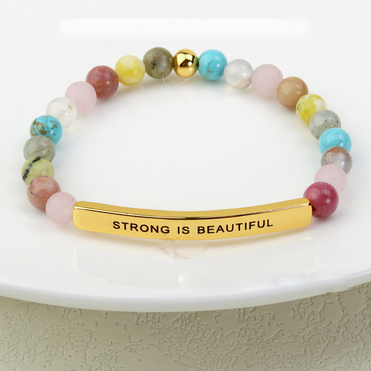 Olivenorma STRONGU IS BEAUTIFUL Graviertes Armband