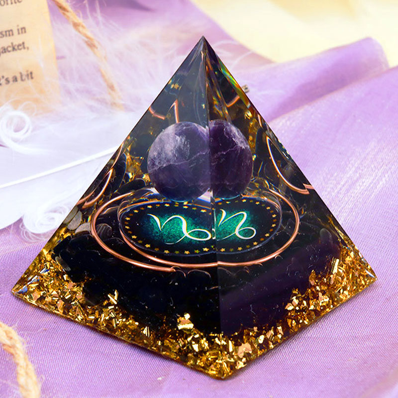 Olivenorma Amethyst-Kugel mit Obsidian-Zodiac-Steinbock-Orgon-Pyramide 