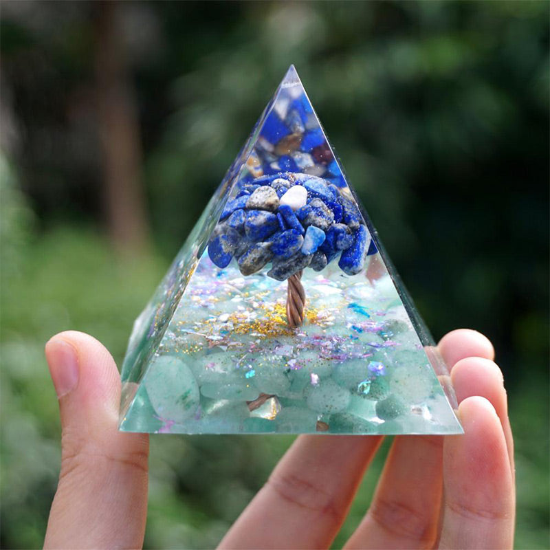 Olivenorma Lapis Lazuli mit grünem Aventurin Lebensbaum Orgon-Pyramide