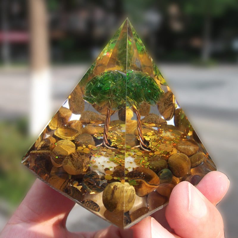 Olivenorma Tigerauge mit Peridot Lebensbaum Heilende Orgon-Pyramide