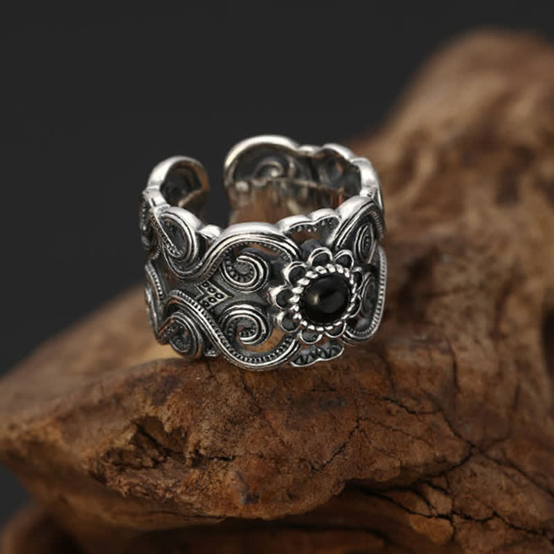 Olivenorma Ethnischer Einstellbarer Ring mit Schwarzem Onyx-Muster