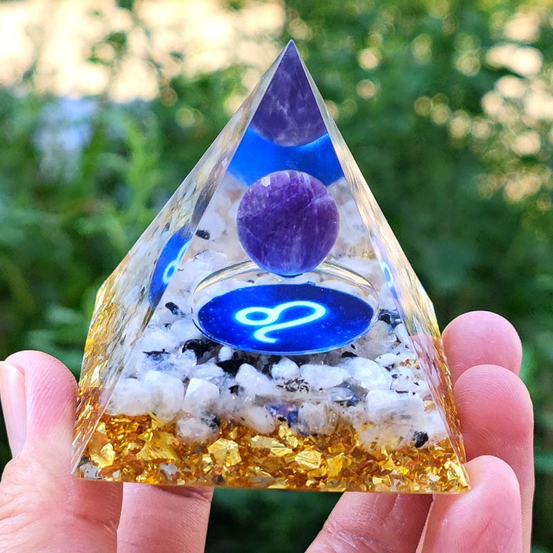 Olivenorma Amethyst mit klarem Quarz Löwe Zodiac Orgon-Pyramide