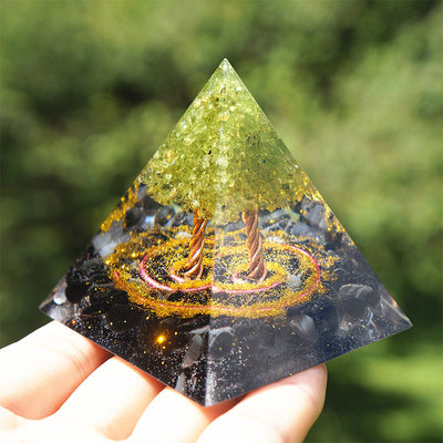 Olivenorma Peridot mit Obsidian Lebensbaum Orgon Pyramide 