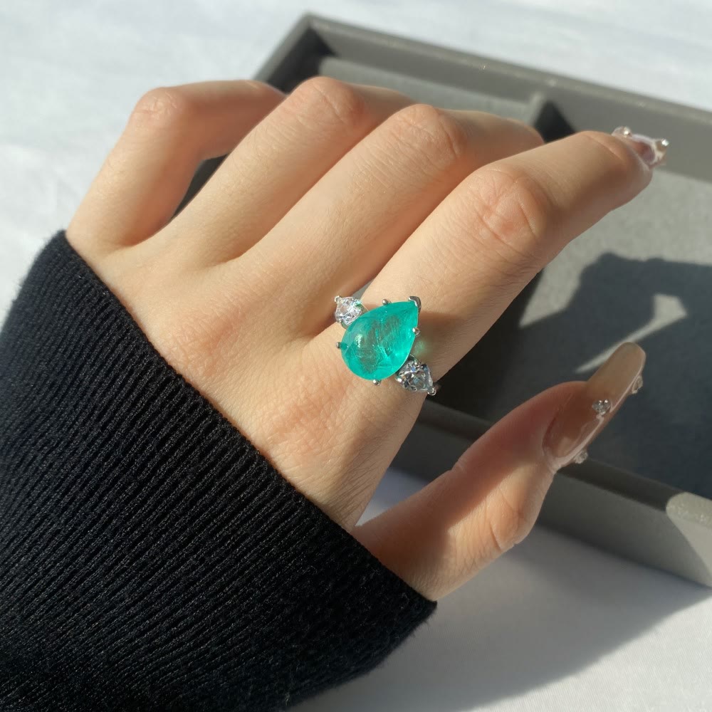 Olivenorma Paraiba Turmalin Weißer Zirkon Exquisiter Ring 