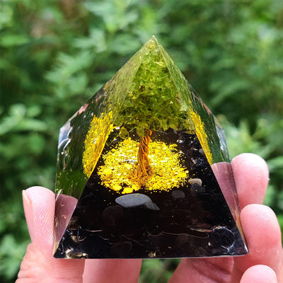 Olivenorma Obsidian mit Peridot Baum des Lebens Orgone Pyramide