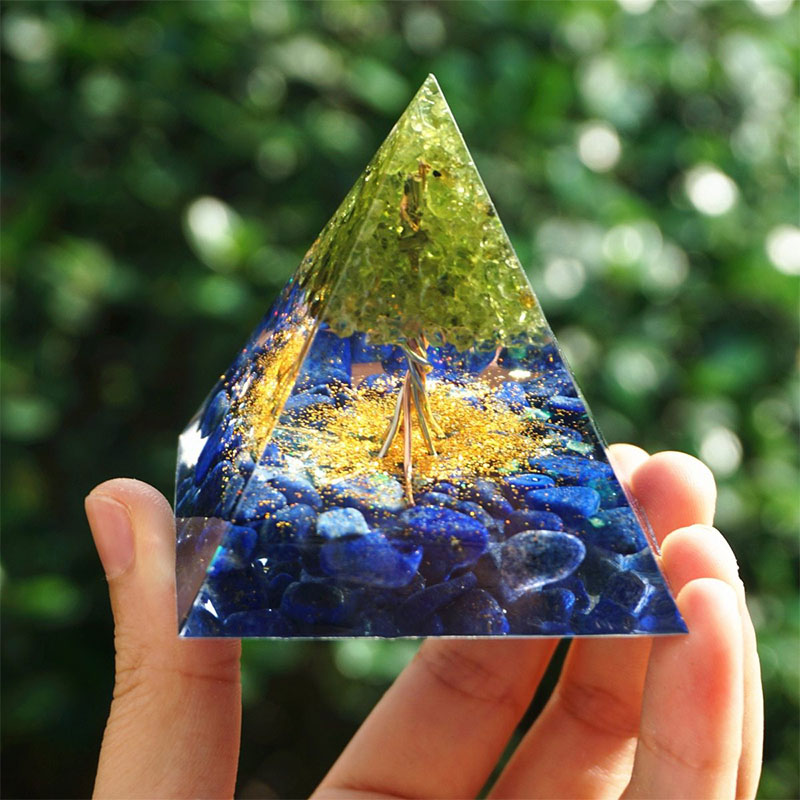 Olivenorma Lebensbaum Peridot mit Lapislazuli Orgon Pyramide 