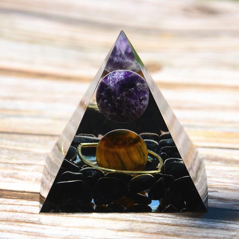 Amethystkugel mit Obsidian Tigerauge Orgonpyramide