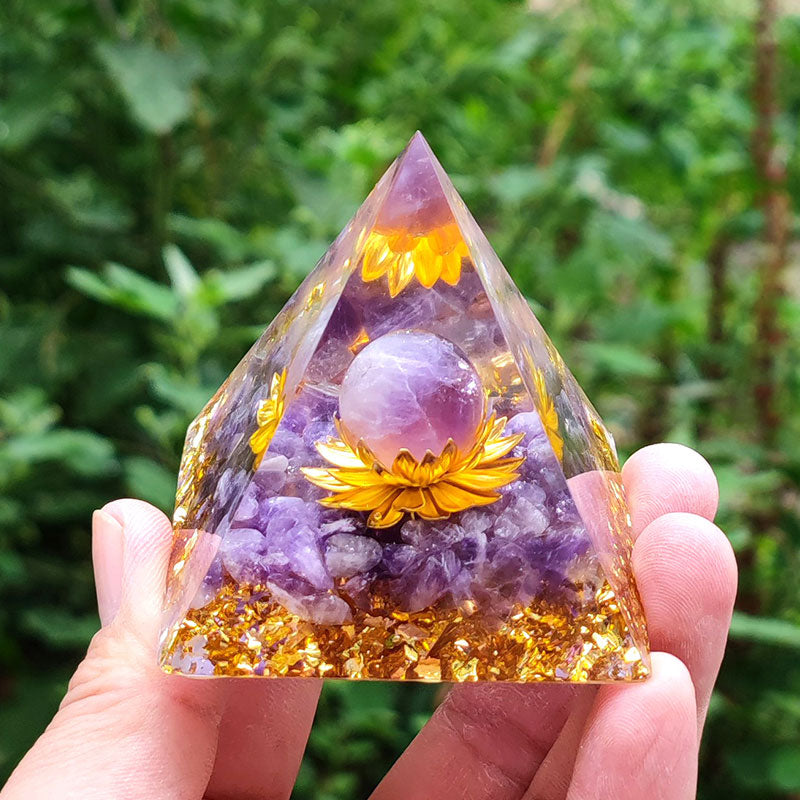 (Abverkauf 30% RABATT / CODE: OFF30) - Olivenorma Lepidolite Stone Orgone Pyramide 