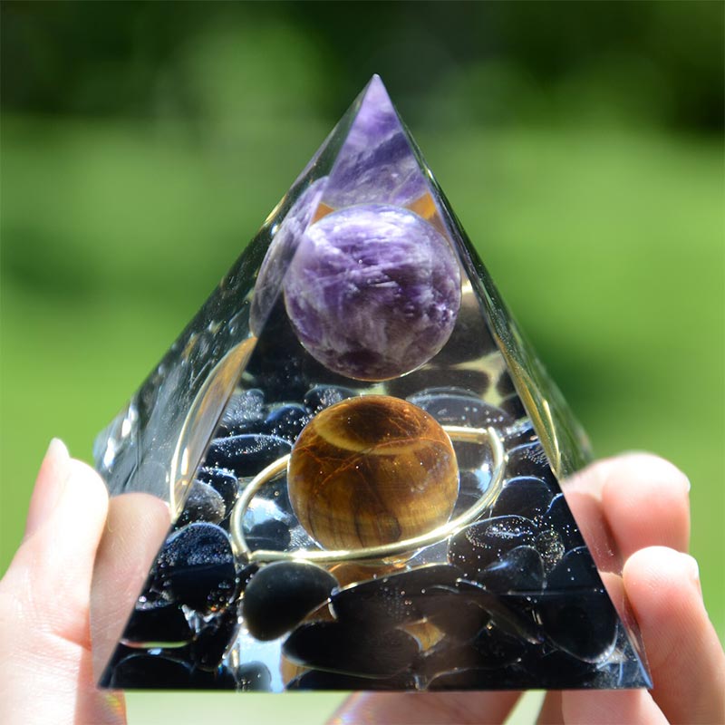 Amethystkugel mit Obsidian Tigerauge Orgonpyramide