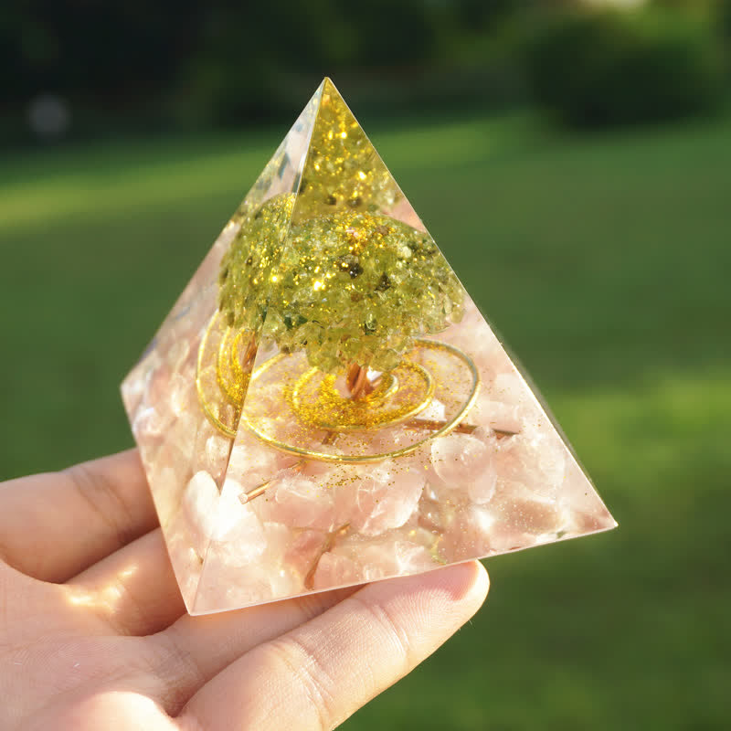 Olivenorma Rosenquarz Peridot Baum des Lebens Orgonpyramide 