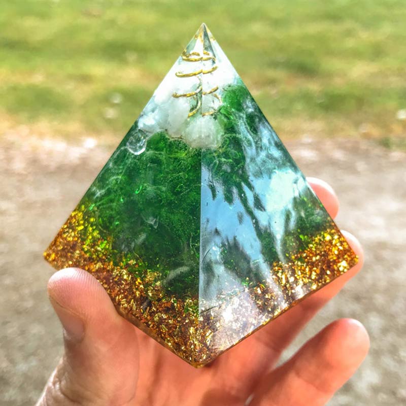 Olivenorma Grüne Jade &amp; Klare Kristall Orgon Pyramide 