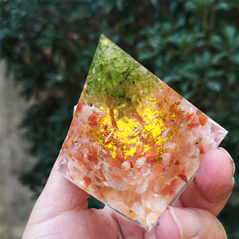 Olivenorma Sonnenstein Peridot Lebensbaum Orgon Pyramide