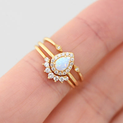 Olivenorma Opal Stapelring-Set aus Gold 