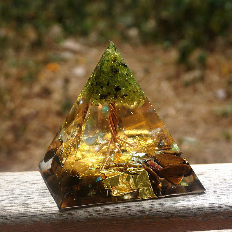 Olivenorma Strahlen des Wachstums – Peridot & Tigerauge Baum des Lebens Pyramide - image 7