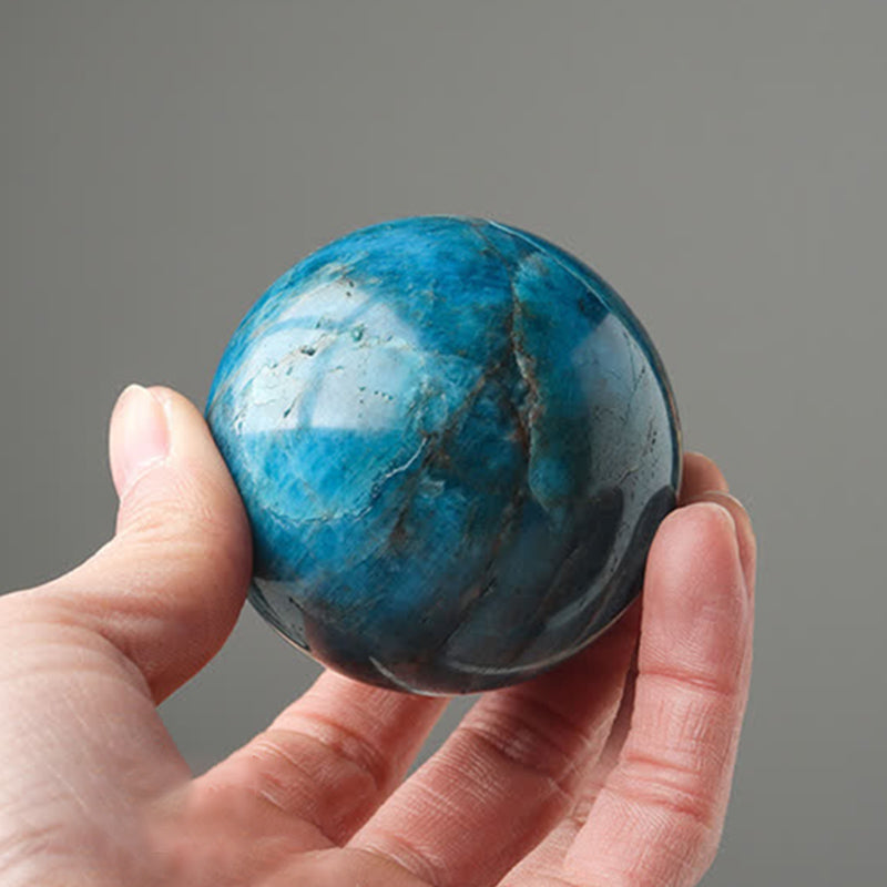 Blauer Apatit-Kraftkristallkugel - image 4