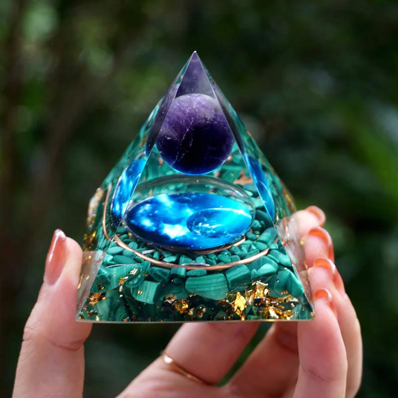 Olivenorma Mystic Union Amethyst & Malachit Orgon-Pyramide - image 2