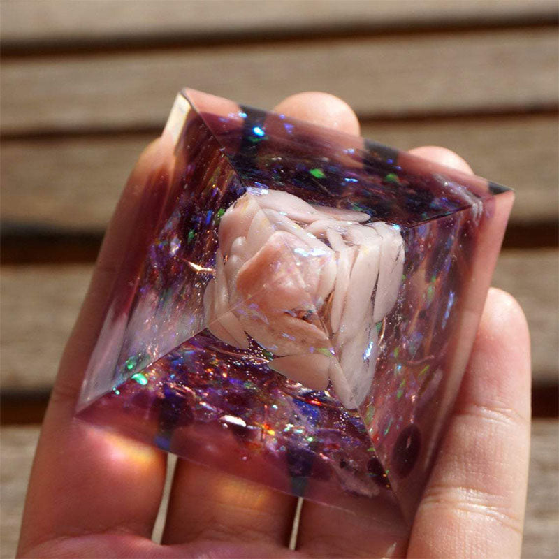 Olivenorma Baum des Lebens Pink Opal mit Amethyst-Orgon-Pyramide