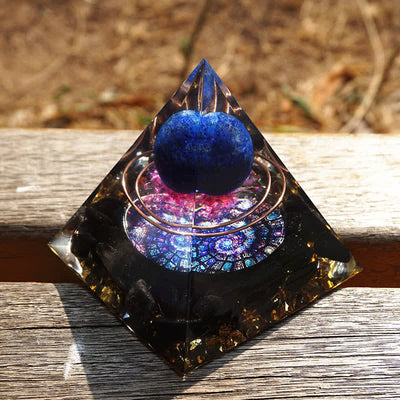 Olivenorma Lapislazuli-Sphäre mit Obsidian-Orgon-Pyramide