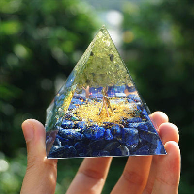 Olivenorma Lebensbaum Peridot mit Lapislazuli Orgon Pyramide 