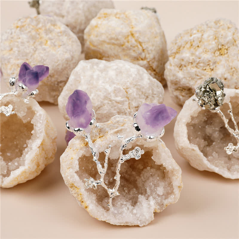 Olivenorma natürliche Geode mit Amethyst-Rosenknospen Edelstein Dekoration