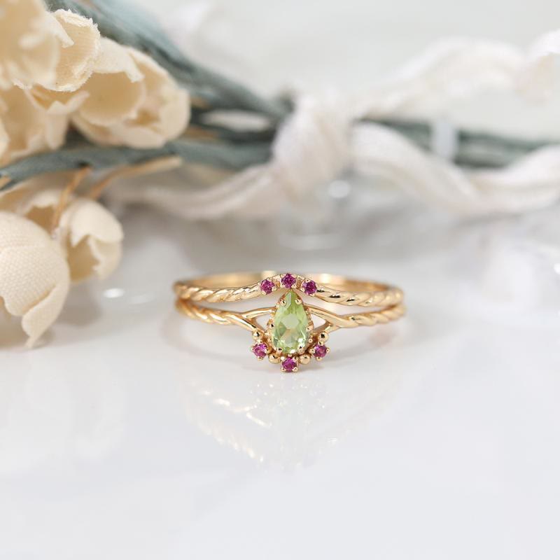 Olivenorma Zierliches Peridot Pink Kristall Stapelbares Verstellbares Ringset 