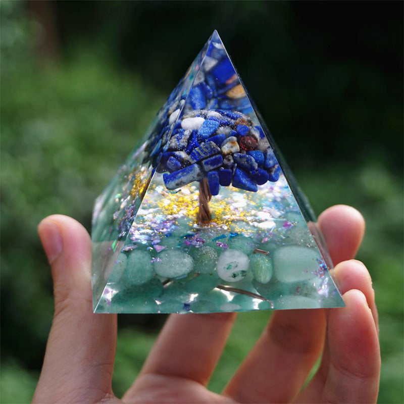 Olivenorma Lapis Lazuli mit grünem Aventurin Lebensbaum Orgon-Pyramide