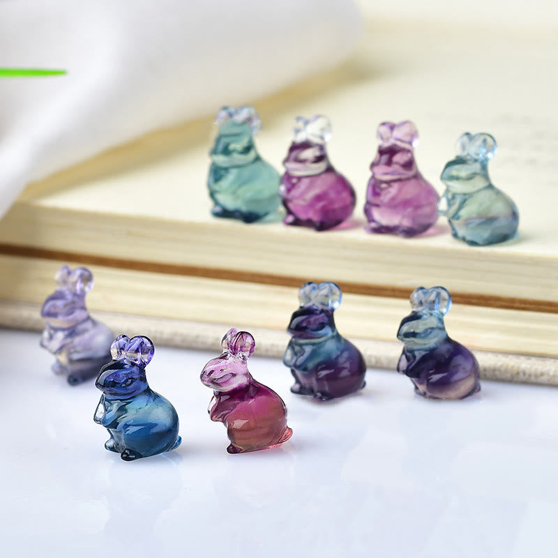 Olivenorma Naturfarbener Fluorit Mini-Hase Edelsteindekoration