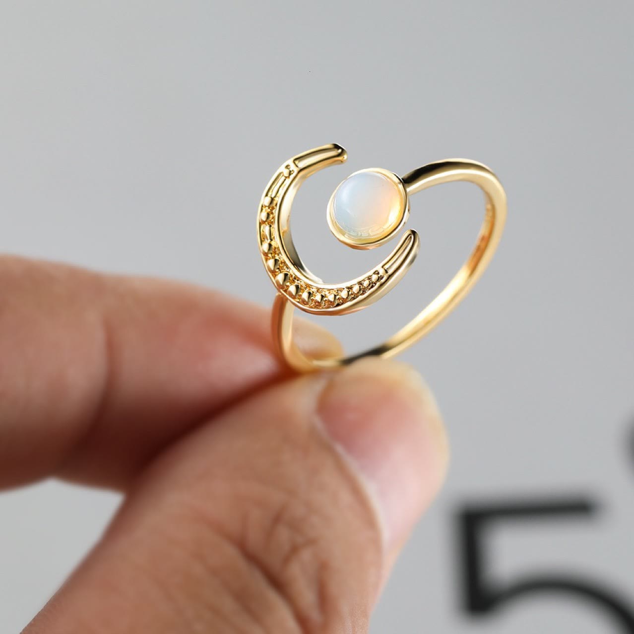 Olivenorma Mond Sonne Accessoire Mondstein Offener Ring