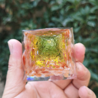 Olivenorma Sonnenstein Peridot Lebensbaum Orgon Pyramide