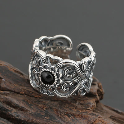 Olivenorma Ethnischer Einstellbarer Ring mit Schwarzem Onyx-Muster