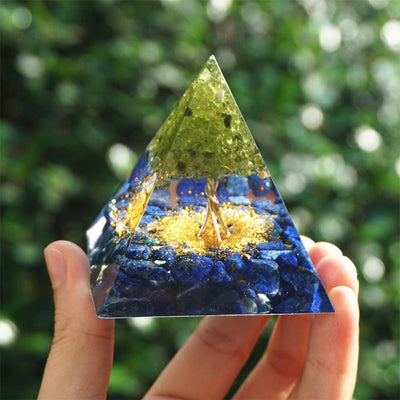 Olivenorma Lebensbaum Peridot mit Lapislazuli Orgon Pyramide 