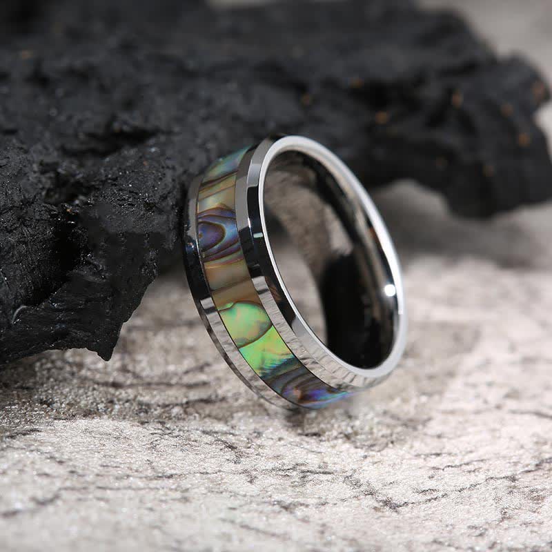 Olivenorma Koa Wood und Abalone Shell Wolframkarbid Ring