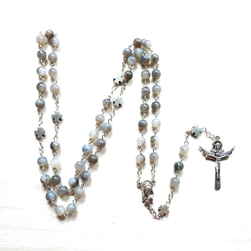 Olivenorma Rosenkranz-Halskette mit Jesuskreuz aus grauem Mondstein - image 5