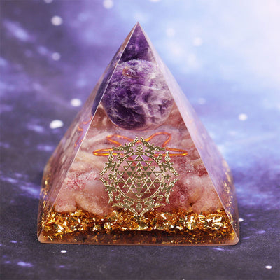 Olivenorma Amethyst Erdbeerquarz Orgonpyramide 