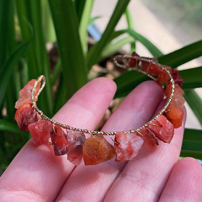 Olivenorma Natürlicher Kristallkiesperlen-Umwickeltes Armband