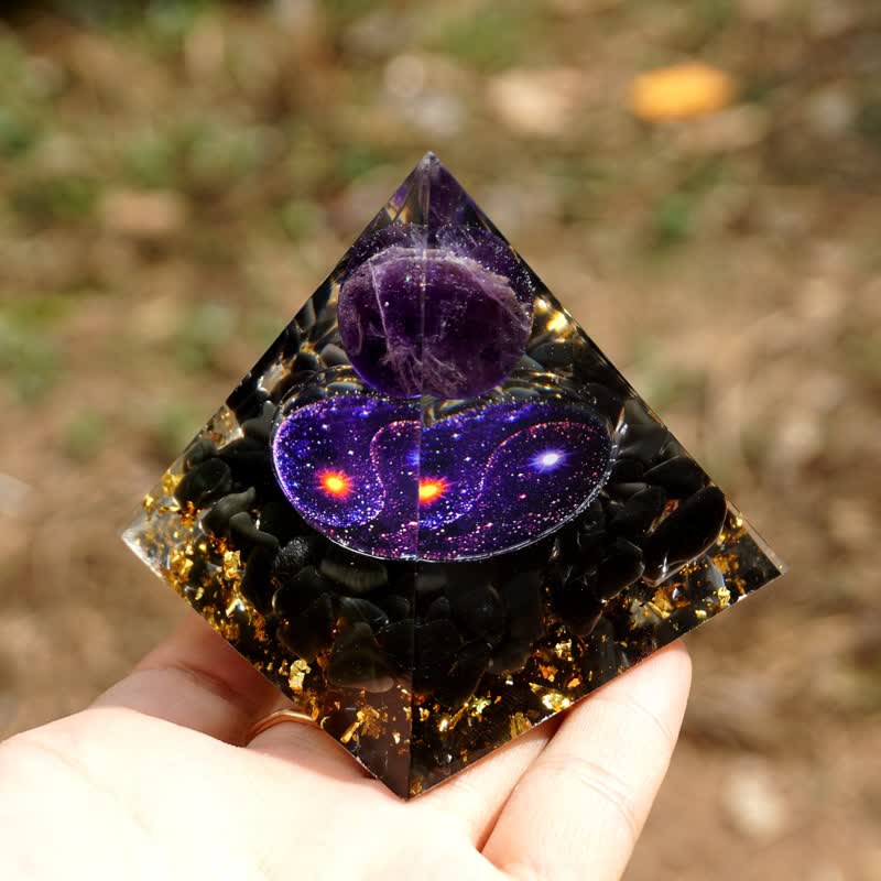 Olivenorma Yin und Yang Obsidian Orgone Pyramide