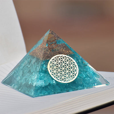 Olivenorma Klarer Kristall mit Aquamarin-Heilung Orgon-Pyramide