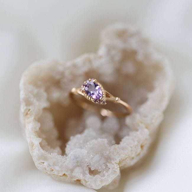 Olivenorma Amethyst Weißer Zirkon Wassertropfen Offener Verstellbarer Ring